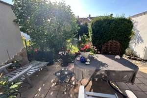 Gepflegte Doppelhaushälfte mit Garten, Garage und ausgebautem Dachgeschoss in bevorzugter Wohnlage  – Die vollständige Adresse der Immobilie erhältst du vom Anbieter., 90513 Zirndorf – Vorschaubild 10