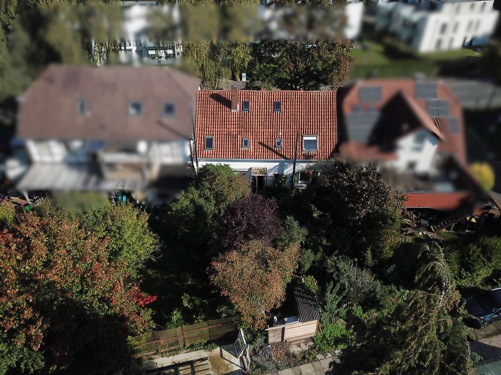 Immobilie in Detmold - Detmold-Hiddesen: Flexibles Hauskonzept - perfekt für Teilvermietung, WGs oder Handwerker - Bild 0