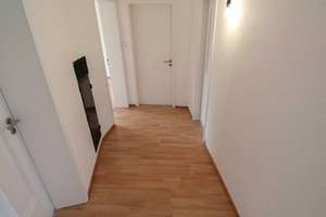 Helle 3-Zimmer-Wohnung mit zwei Balkonen – sofort bezugsbereit – Die vollständige Adresse der Immobilie erhältst du vom Anbieter., 70565 Dürrlewang, Stuttgart – Vorschaubild 10