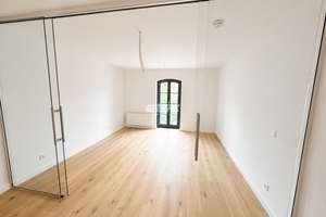 antaris Immobilien GmbH ** Erstbezug mit Stil – Wohnen im historischen Ambiente **
