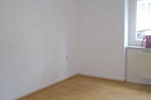 Renovierte 3 Zi -Wohnung in der Elberfelder Südstadt – Neviandtstraße xx, 42117 Elberfeld West, Wuppertal – Vorschaubild 2