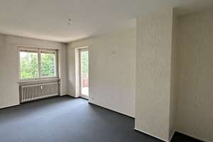 1 JAHR BEFRISTET - Helle 3-Zimmer-Wohnung mit 2 Balkonen in Stuttgart - WG geeignet – Fritz-Bauer-Straße 4, 70619 Sillenbuch (Ortsteil), Stuttgart – Vorschaubild 7