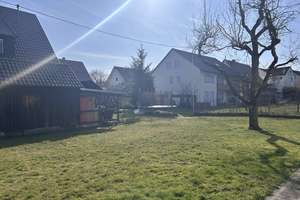 Raum für Familie, Freiheit und große Pläne - Ein Paradies für Fahrzeugliebhaber und für mehrere Gene – Die vollständige Adresse der Immobilie erhältst du vom Anbieter., 72768 Oferdingen, Reutlingen – Vorschaubild 4