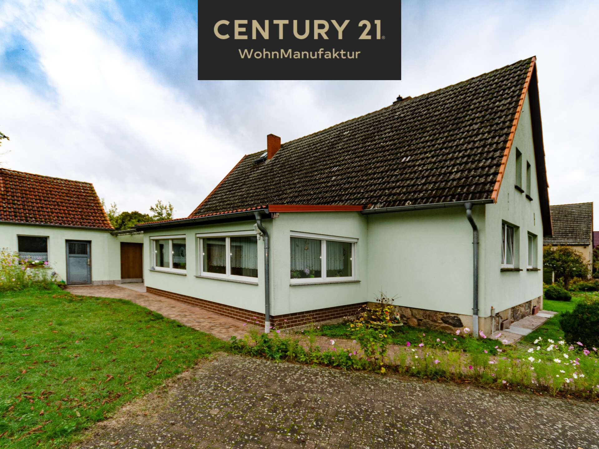 Charmantes Bauernhaus auf großzügigem Grundstück, Oberhavel Kreis – Bild 1