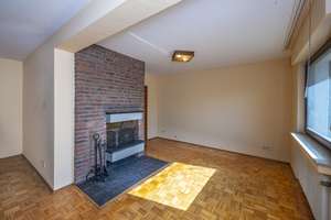 Freistehendes Zweifamilienhaus mit zwei Stellplätzen und Garage, am ruhigen Privatweg gelegen. – Die vollständige Adresse der Immobilie erhältst du vom Anbieter., 40489 Angermund, Düsseldorf – Vorschaubild 16