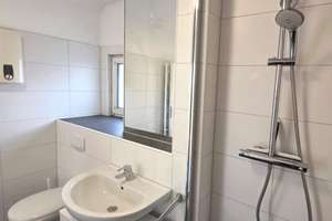 Helles Wohnerlebnis auf zwei Ebenen: Exklusive 90 m² Maisonette mit Balkon – Gutenbergstr. 68, 45146 Südviertel, Essen – Vorschaubild 35