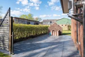 Ihr neues Zuhause im Grünen – Einfamilienhaus mit fünf Zimmern und großem Garten – Die vollständige Adresse der Immobilie erhältst du vom Anbieter., 25855 Haselund – Vorschaubild 12