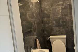 Sanierte Wohnung mit Einbauküche und zwei Balkonen : ansprechende 3-Zimmer-Wohnung in München. 
 – Albert-Schweitzer-Straße 50, 81735 Neuperlach, München – Vorschaubild 6