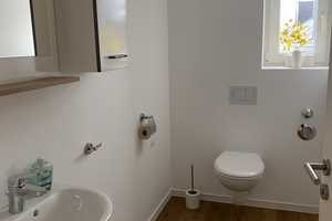 Nahe Uni Wuppertal. Möbliertes WG-Zimmer in Loftwohnung mit EBK, Designer-Duschbad & Gäste WC. – Blumenstr. xx, 42119 Wuppertal – Vorschaubild 23