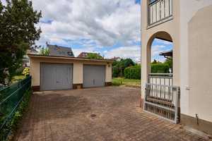 Charmantes Zweifamilienhaus/DHH mit wunderschönem Garten in guter Lage von Dietzenbach – Offenbach (Kreis) – Vorschaubild 13