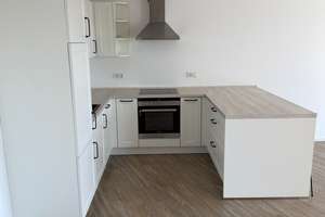 Stilvolle Renovierte 3-Zimmer-Wohnung in Solingen-Mitte – Elsa-Brändström-Straße 2, 42651 Solingen-Mitte, Solingen – Vorschaubild 3