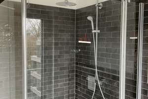 Zum Wohlfühlen! Viel Platz & Komfort & Einbauküche, neue Ausstattung! 3 Zimmer + Loggia, Gäste-WC – Hildesheimer Straße 454, 30519 Döhren, Hannover – Vorschaubild 12