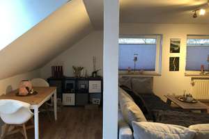 Gemütliche und helle Dachgeschosswohnung in KR-Hüls – Die vollständige Adresse der Immobilie erhältst du vom Anbieter., 47803 Inrath/Kliedbruch, Krefeld – Vorschaubild 6