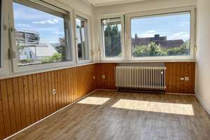 Charmantes 3-Familienhaus mit viel Platz für Ihre Ideen – Die vollständige Adresse der Immobilie erhältst du vom Anbieter., 37603 Holzminden – Vorschaubild 7