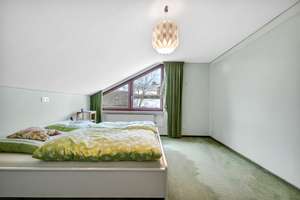 TOP Lage! Großzügiges Wohnhaus mit Einliegerbereich, Südgarten und herrlicher Aussicht  – Die vollständige Adresse der Immobilie erhältst du vom Anbieter., 92637 Rehbühl, Weiden in der Oberpfalz – Vorschaubild 14