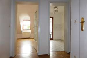 2 Zimmer in wunderschöner, ruhiger Lage am Weißen Hirsch mit Loggia und Balkon – Weißer-Hirsch-Str. 21 B, 1326 Bühlau/Weißer Hirsch, Dresden – Vorschaubild 10