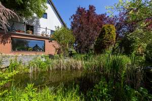 Einfamilienhaus in Kaulsdorf - Mit drei Bädern/WCs, Kamin, Garage, wohnlichem Souterrain – Die vollständige Adresse der Immobilie erhältst du vom Anbieter., 12621 Kaulsdorf, Berlin – Vorschaubild 19