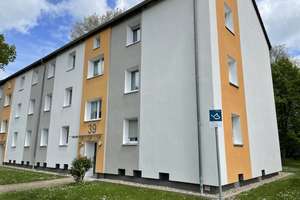 Wohnen mit Weitblick - schicke 3-Raum-Wohnung mit Panoramabalkon – Alter Heideweg 39, 44339 Eving (Ortsteil), Dortmund – Vorschaubild 1