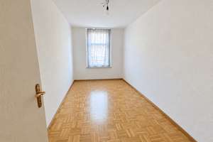 Bezugsfreie 2-Zimmer Wohnung mit Einbauküche in Altlindenau! – 4177 Altlindenau, Leipzig – Vorschaubild 1