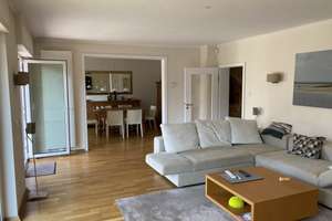 * Exklusives Einfamilienhaus in Bestlage Wiesbadens mit attraktivem Grundstück * – Gertrud-Bäumer-Straße 17, 65189 Südost, Wiesbaden – Vorschaubild 8