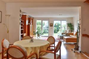 Viel Platz für die Familie, Reihenhaus in ruhiger und zentraler Lage von Baden-Baden – Die vollständige Adresse der Immobilie erhältst du vom Anbieter., 76530 Weststadt, Baden-Baden – Vorschaubild 3
