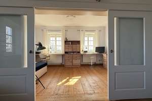 Zauberhafte Landhausvilla mit Künstlerwerkstatt, großzügigen Rückgebäude, Bergblick, Seenähe – Die vollständige Adresse der Immobilie erhältst du vom Anbieter., 83329 Waging am See – Vorschaubild 27