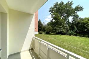 Ab 16.10.26 anmietbar - Frisch renovierte 2-Raumwohnung in Helbersdorf – Carl-Bobach-Straße 16, 9120 Helbersdorf, Chemnitz – Vorschaubild 2