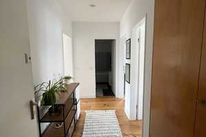 Benrath/Urdenbach :     2-Zimmer-Wohnung                * hell und perfekt geschnitten *  von privat – Fritz-Brandt-Weg 6, 40593 Düsseldorf – Vorschaubild 2