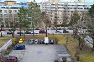 Gepflegte 3-Zimmer-Wohnung mit Balkon und EBK in München – Hauzenberger Straße 14, 80687 Friedenheim, München – Vorschaubild 15