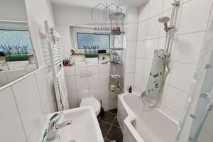 Beliebtes Rodenkirchen: 3-Zimmer im Erdgeschoss mit großem Balkon, Gartenblick & TG-Stellplatz – Die vollständige Adresse der Immobilie erhältst du vom Anbieter., 50996 Rodenkirchen (Ortsteil), Köln – Vorschaubild 10