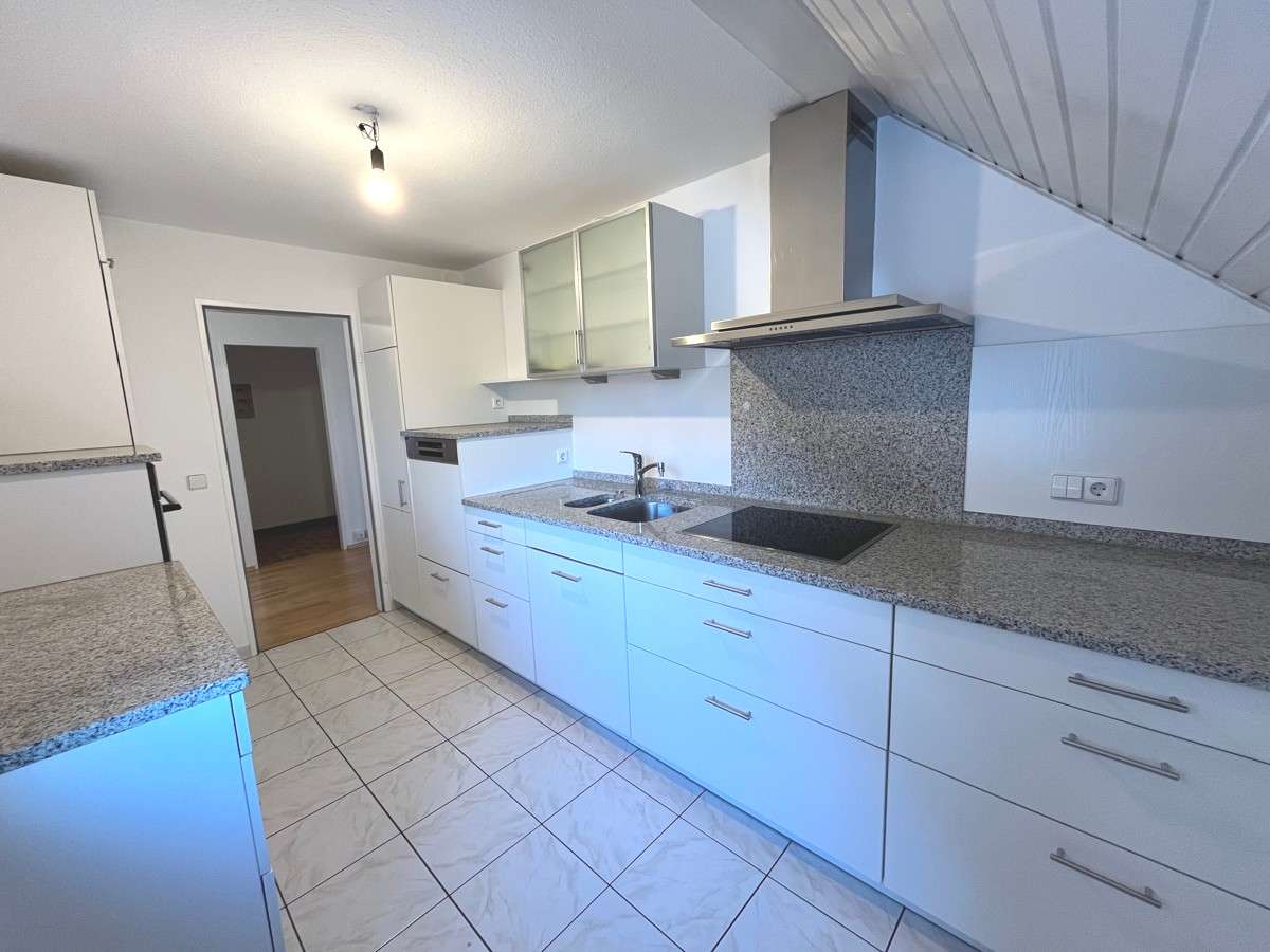 Immobilie in Bad Bellingen - Traumhafte Maisonette-Wohnung mit Fernsicht - Bild 1