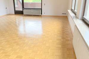 Großzügig Wohnen mit Aussicht und Ruhe - was will man mehr? – Die vollständige Adresse der Immobilie erhältst du vom Anbieter., 70569 Kaltental, Stuttgart – Vorschaubild 2