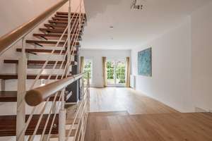 Schick, schicker, schickerer Mittelreihenhaus mit Town-House Charakter – Die vollständige Adresse der Immobilie erhältst du vom Anbieter., 22523 Eidelstedt, Hamburg – Vorschaubild 12