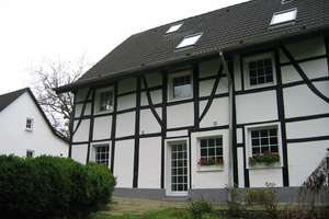 Schickes Wohnen in modernem Fachwerkhaus mit Terrasse und Garten in Essen-Kettwig – Die vollständige Adresse der Immobilie erhältst du vom Anbieter., 45219 Kettwig, Essen – Vorschaubild 20