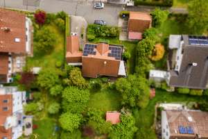 Exklusives Einfamilienhaus in bester Lage mit traumhaftem Waldblick und durchdachtem Wohnkonzept – Die vollständige Adresse der Immobilie erhältst du vom Anbieter., 92660 Neustadt an der Waldnaab – Vorschaubild 2