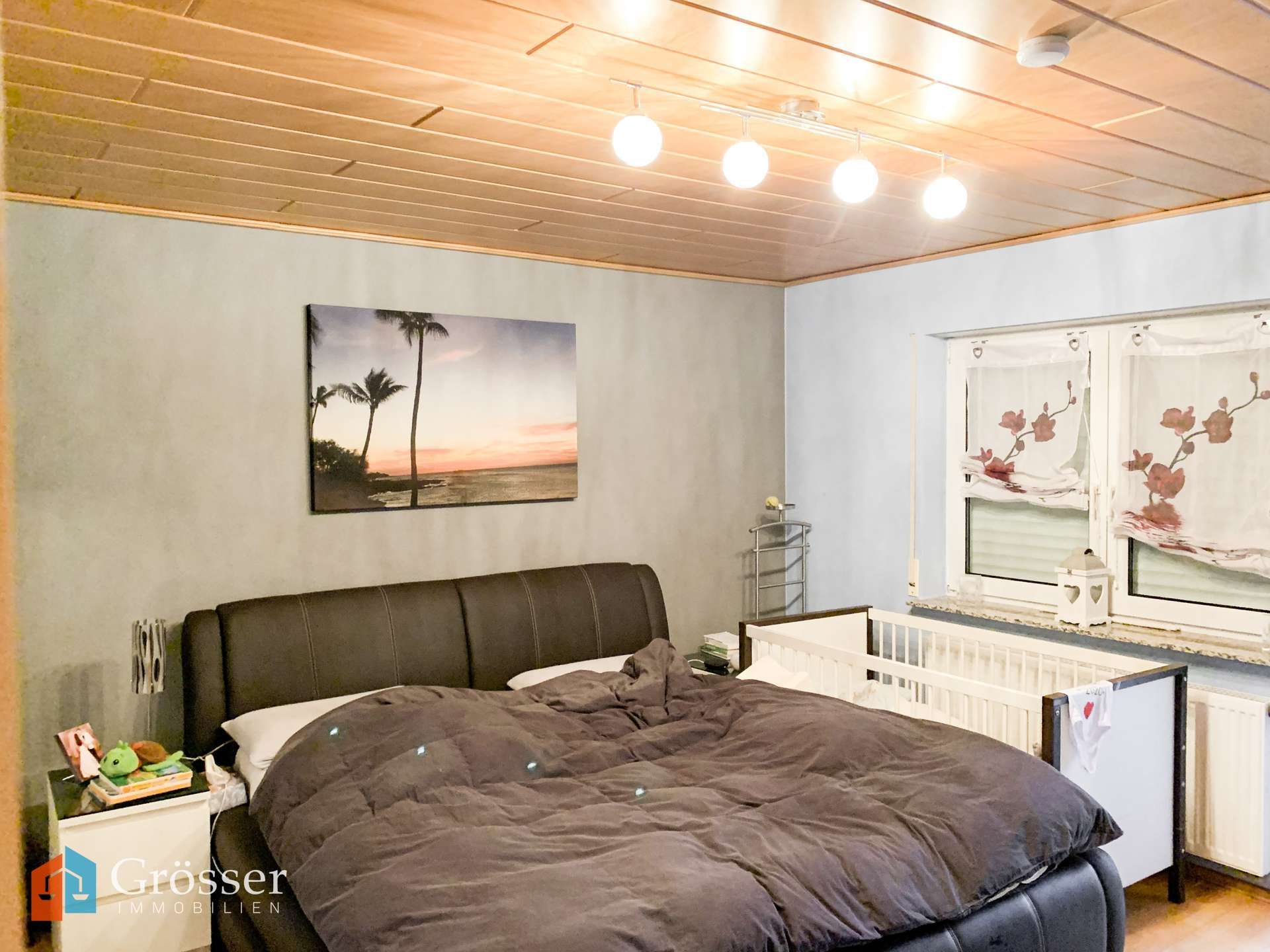 Immobilie in Eppingen - sehr schöne 4 Zimmerwohnung mit Nebenflächen, Möglichkeiten und großem Garten - Bild 0