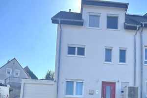 Schönes und neuwertiges 5,5-Zimmer-Haus mit gehobener Innenausstattung und EBK in Obersulm – Heilbronn (Kreis) – Vorschaubild 1