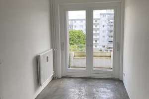 Fußboden inklusive - Schicke Wohnung mit zwei Balkonen // 5.OG links – Halberstädter Str. 20, 38444 Westhagen, Wolfsburg – Vorschaubild 13