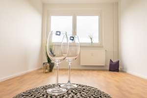 Modernisierte 3-Zimmer-Wohnung mit Badewanne