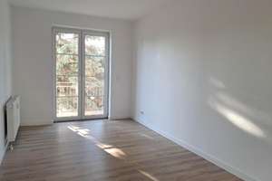 GEMÜTLICHE 2 Zimmer mit Weitblick * Balkon * modernes Badezimmer * Stellplatz – Zeißstraße 71, 9131 Hilbersdorf, Chemnitz – Vorschaubild 3