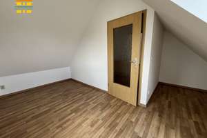 Gemütliche Maisonette-Dachgeschosswohnung mit Tageslichtbad in Ebersdorf – Freiligrathstraße 1, 9131 Ebersdorf, Chemnitz – Vorschaubild 12
