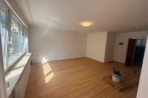 Berlin Tempelhof: 38,3qm Etw am Klarensee, Balkon, Aufzug, Keller, Garten – Blumenthalstraße 23, 12107 Mariendorf, Berlin – Vorschaubild 12