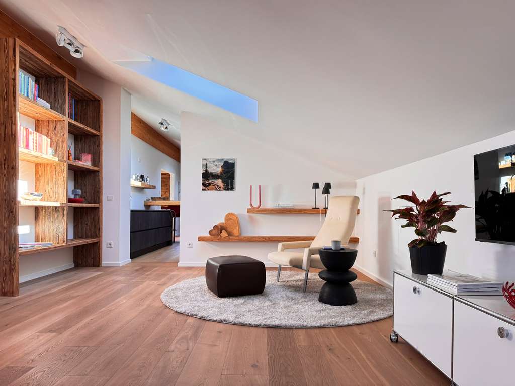 Immobilie in Kreuth - AUS 2MAL ZWEI WIRD 1MAL 4 - Eine ganze Etage im Dachgeschoß - Bild 1