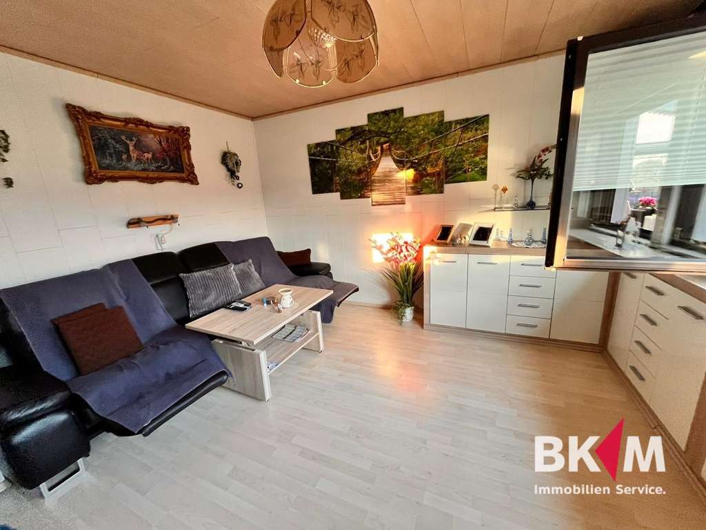 Immobilie in Grabfeld - Familienfreundliches Haus mit großem Garten 

 - Bild 1