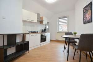 Modern möblierte, renovierte Wohnung mit WLAN in Nürnberg Gostenhof – Die vollständige Adresse der Immobilie erhältst du vom Anbieter., 90429 Gostenhof, Nürnberg – Vorschaubild 3