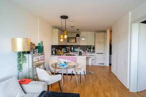 Charmante 2-Zimmer-Wohnung mit viel Tageslicht – Die vollständige Adresse der Immobilie erhältst du vom Anbieter., 93051 Großprüfening-Dechbetten-Königswiesen, Regensburg – Vorschaubild 4