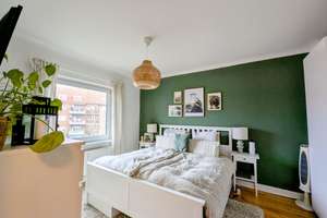 Helle 5-Zimmer-Wohnung mit Balkon in Hamburg-Bergedorf