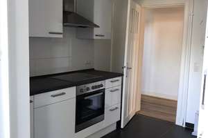 2-Zimmer-Altbau-Wohnung mit verglaster Loggia – Die vollständige Adresse der Immobilie erhältst du vom Anbieter., 24114 Südfriedhof, Kiel – Vorschaubild 4