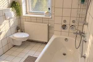 Helle 2-Zi-Wohnung mit Südwest-Balkon & Blick ins Grüne, EBK & Tiefgarage – 4179 Leutzsch, Leipzig – Vorschaubild 15