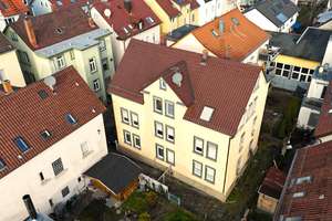 Entwicklungspotenzial in Bad Cannstatt: Mehrfamilienhaus mit sechs Wohneinheiten